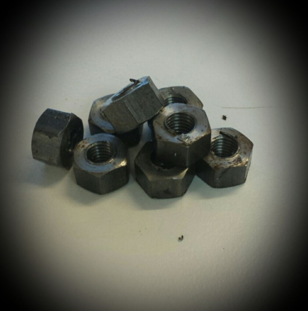M7 × 1 nuts